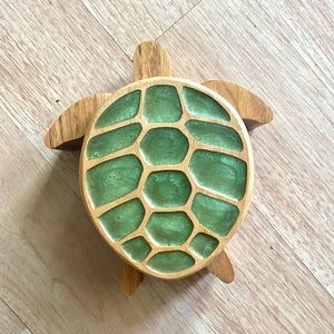 Handmade Wooden Turtle Keepsake Box with Hand Painted Lid